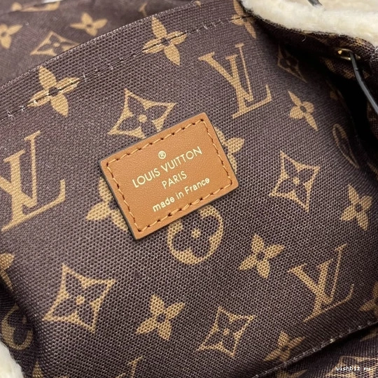 WIS VUITTON BACKPACK SKI LOUIS 1209